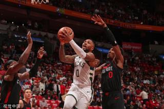 他们用亲身 他们用亲身